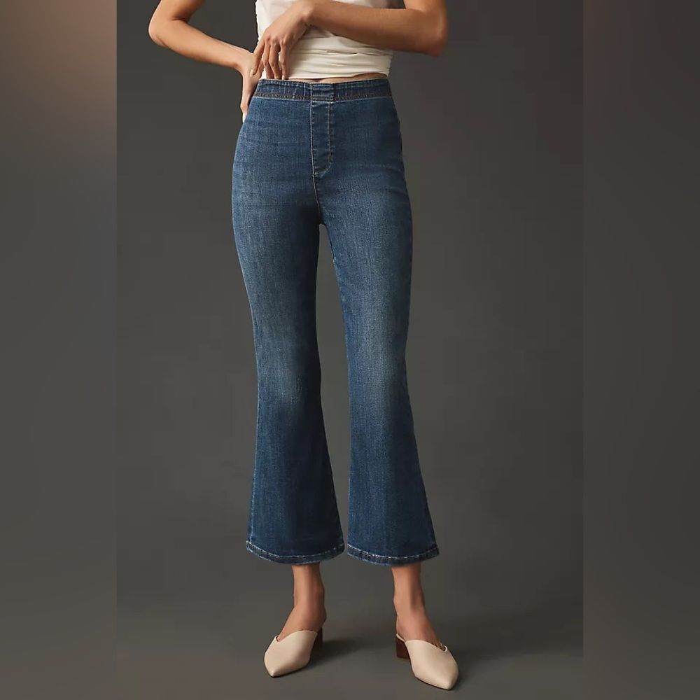 Pilcro Women’s Blue Pull-On Mid-Rise Crop Flare Jeans Size Small EUC - Picture 2 of 12